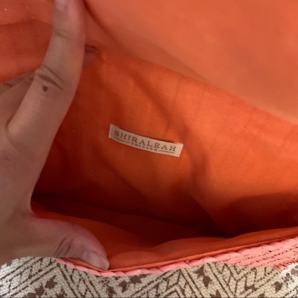 👛 Coral Pink Straw Clutch 👛 - Picture 5 of 5